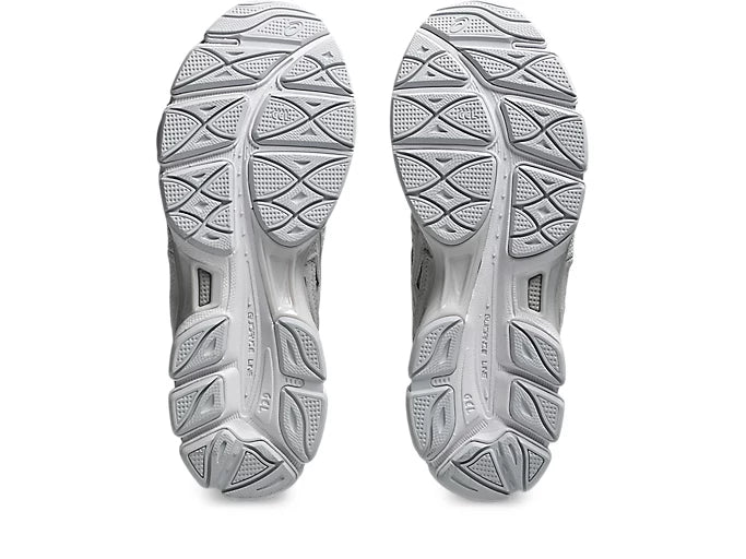 Asics Gel NYC Crème/Gris Nuage